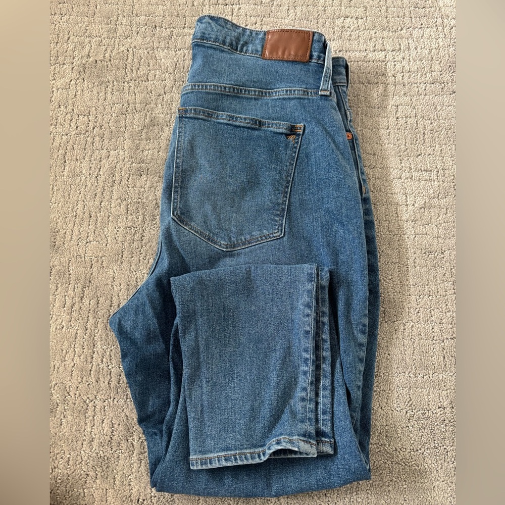 Curvy High Rise Skinny Size 33